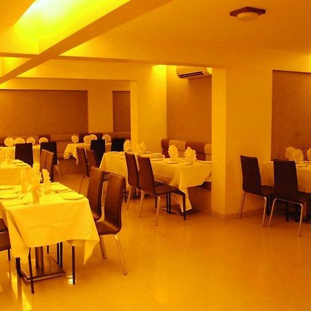 Hotel Tanish Residency Navi Mumbai Exterior photo