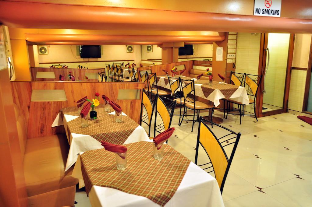 Hotel Tanish Residency Navi Mumbai Exterior photo