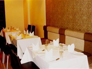 Hotel Tanish Residency Navi Mumbai Exterior photo